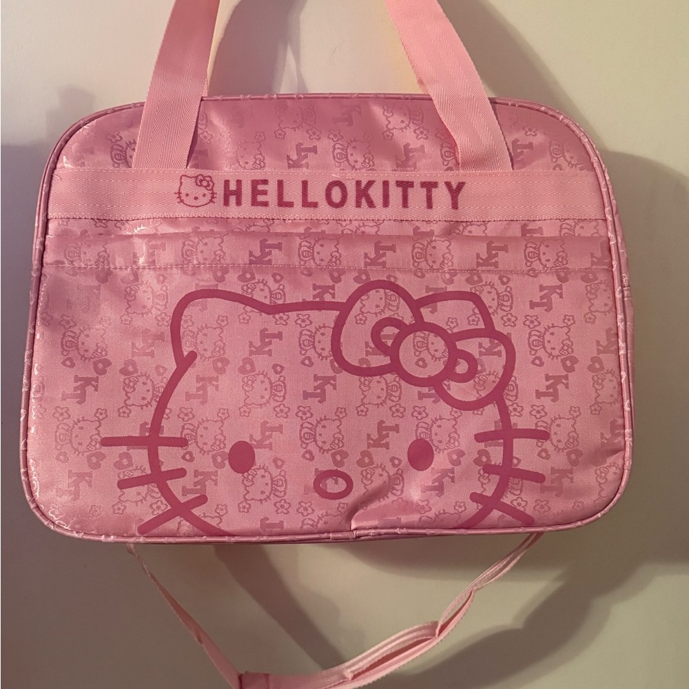 Hello Kitty Pink Tote Bag/ great size perfect for a carry on/ overnighter